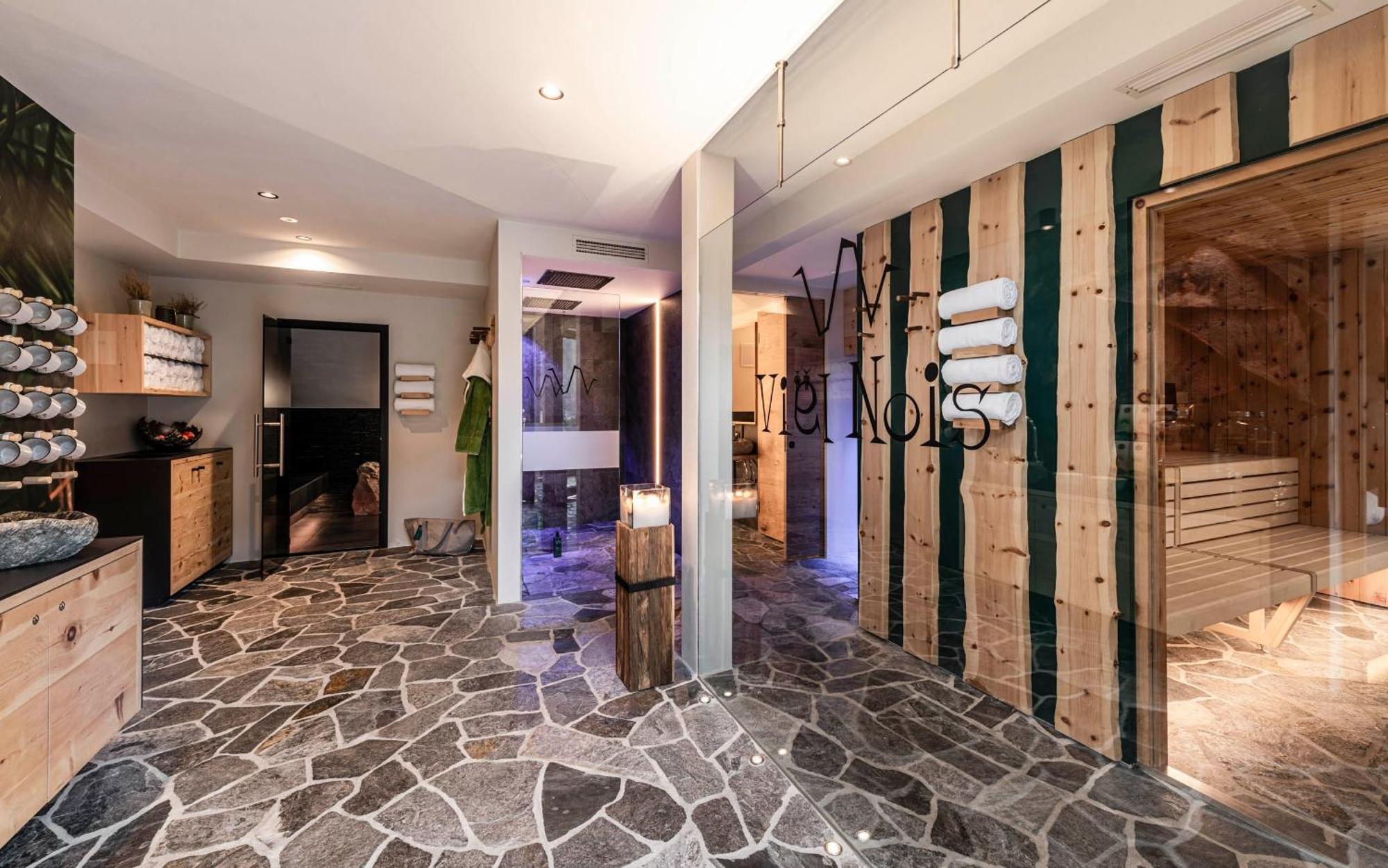 Viel Nois Guest House フーネス エクステリア 写真